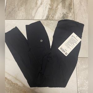 Lululemon Base Pace HR Crop 23"